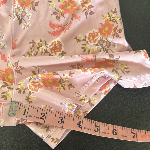 Arie Offline Real Me 3” Floral Shortie‎ Bodysuit. Country Pink. Size L (711) - Picture 8 of 11